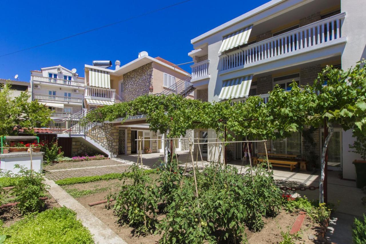 Apartments Konta City Center Vodice Luaran gambar