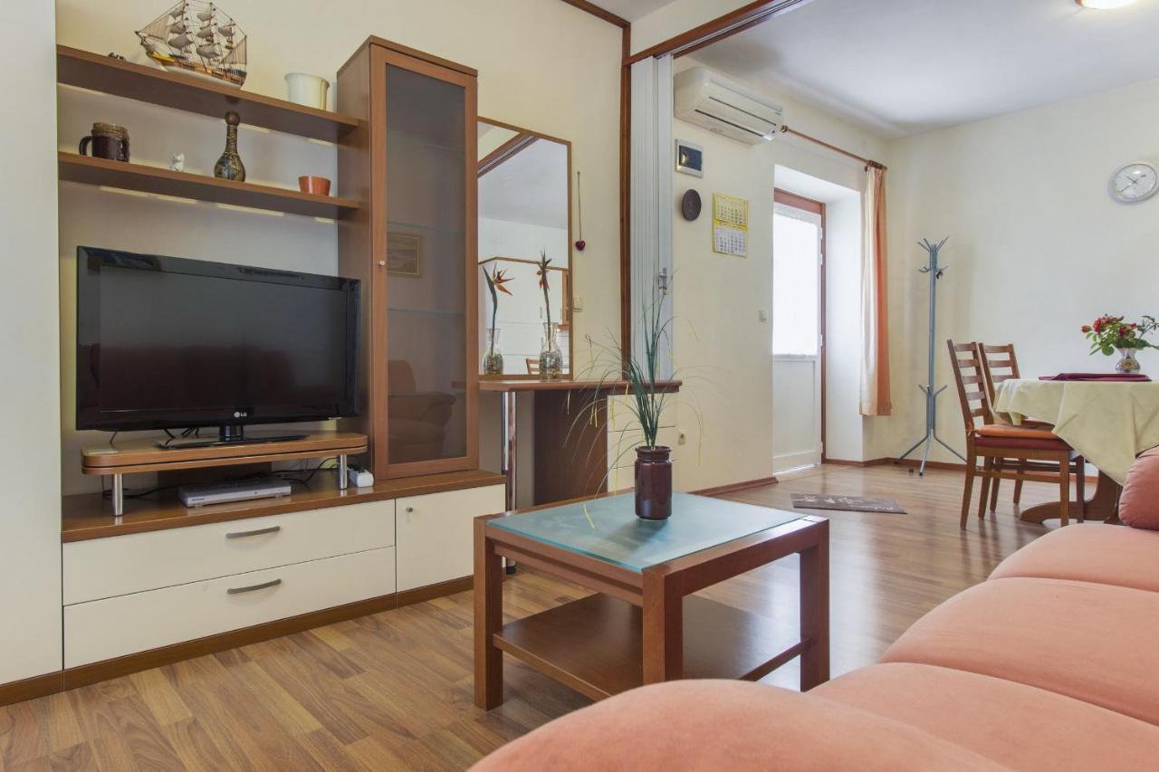 Apartments Konta City Center Vodice Luaran gambar