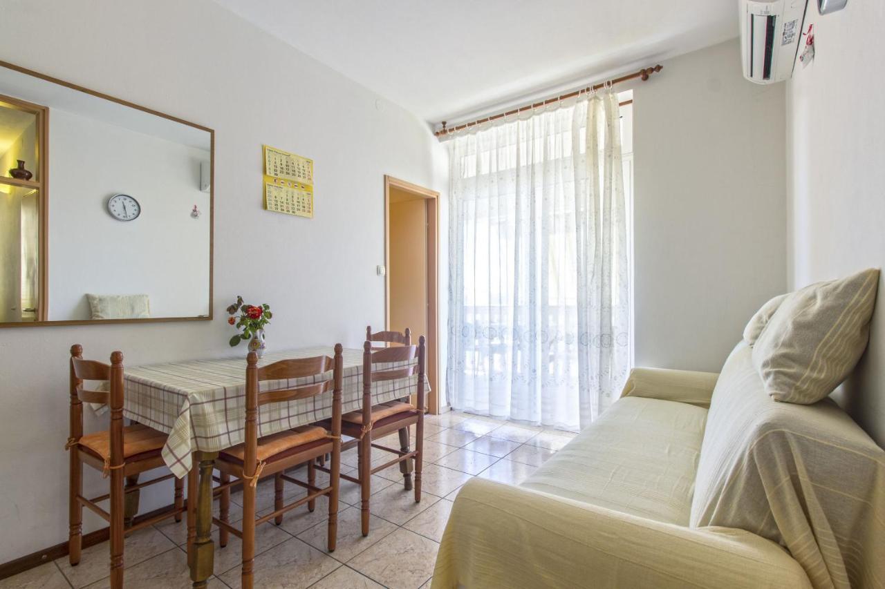 Apartments Konta City Center Vodice Luaran gambar