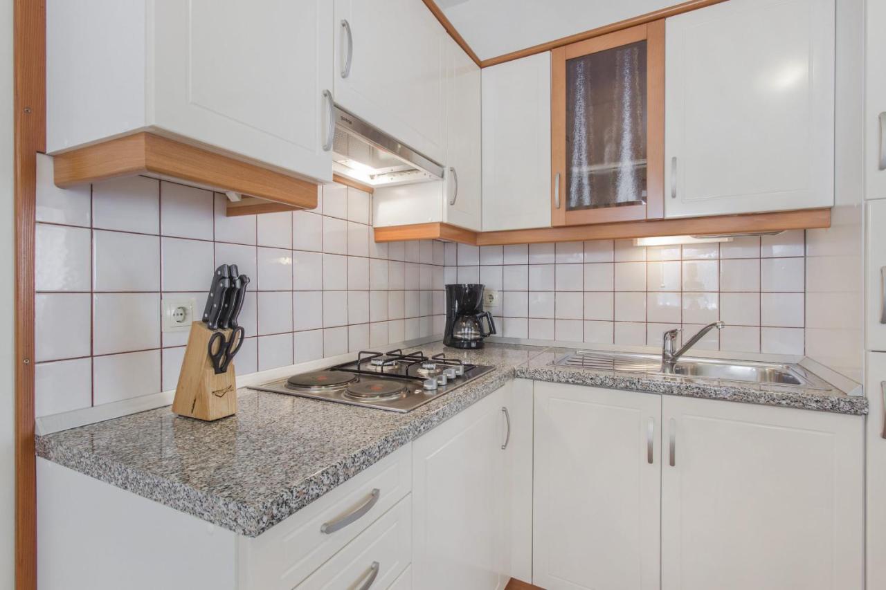 Apartments Konta City Center Vodice Luaran gambar